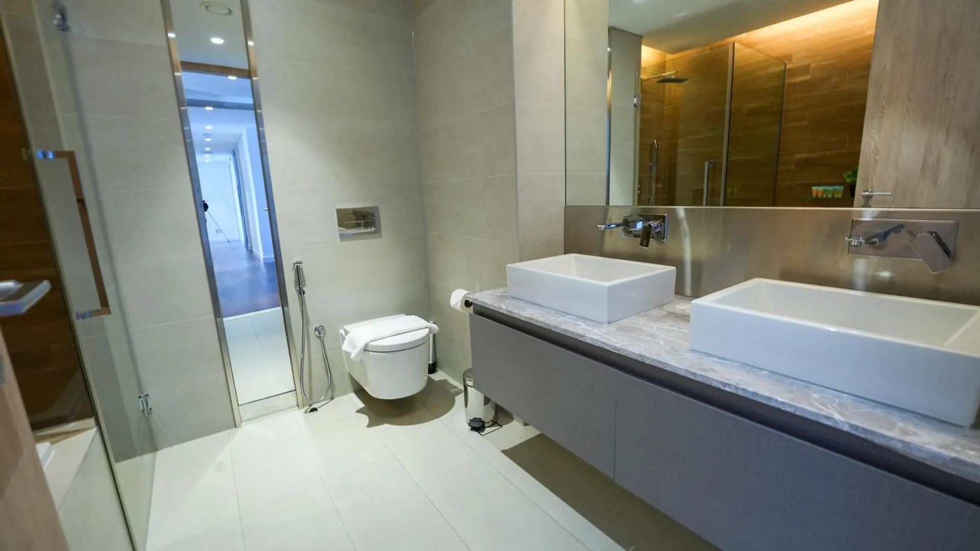 Bluewaters Island- Beautifully Designed 3Br Apartment By Tlre Holiday Homes Dubaj